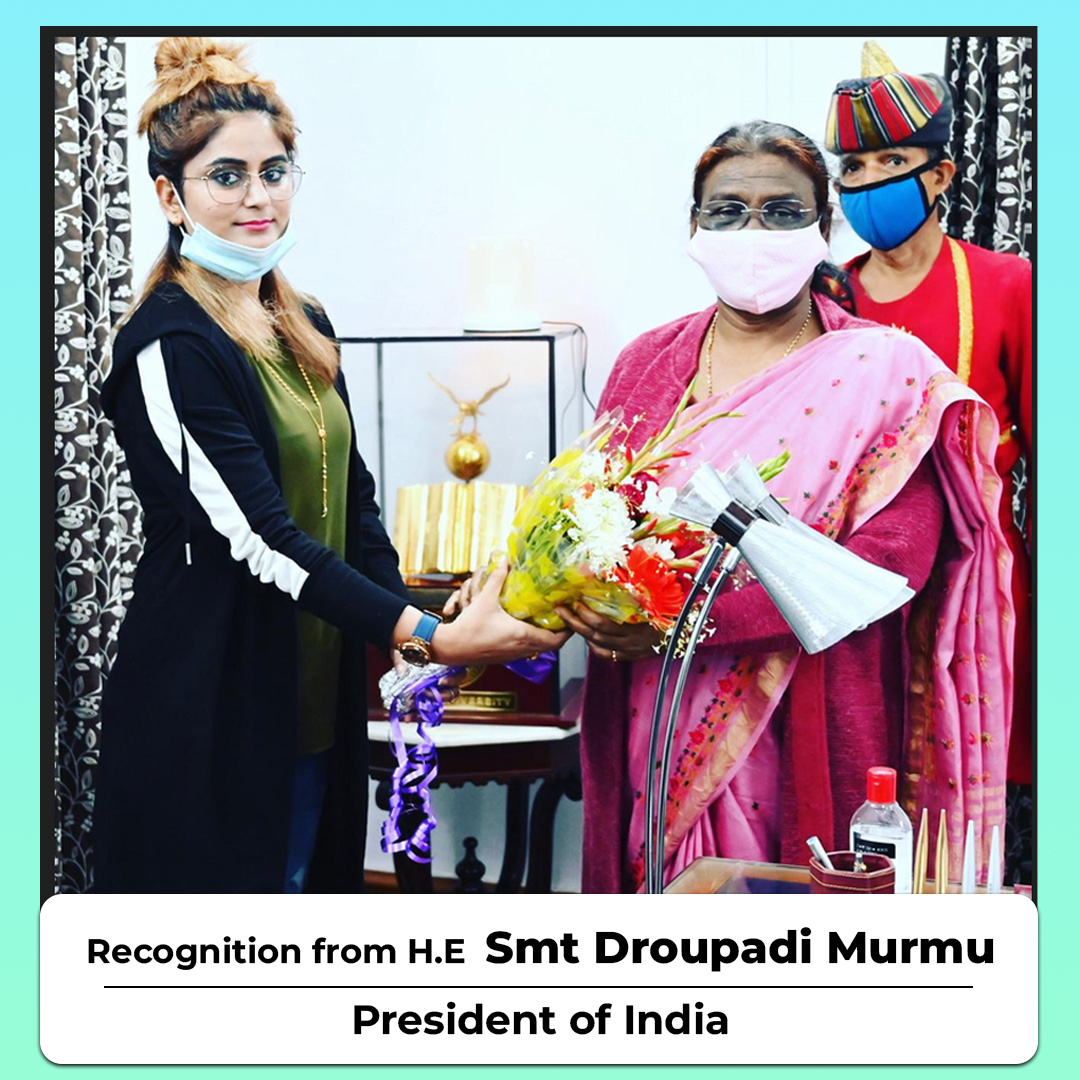 Yogmitra Website banner porfolio_Smt Droupadi Murmu